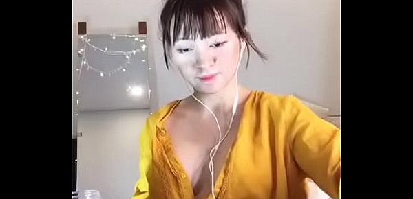  Girl xinh - LiveStream lộ hàng cực chất
